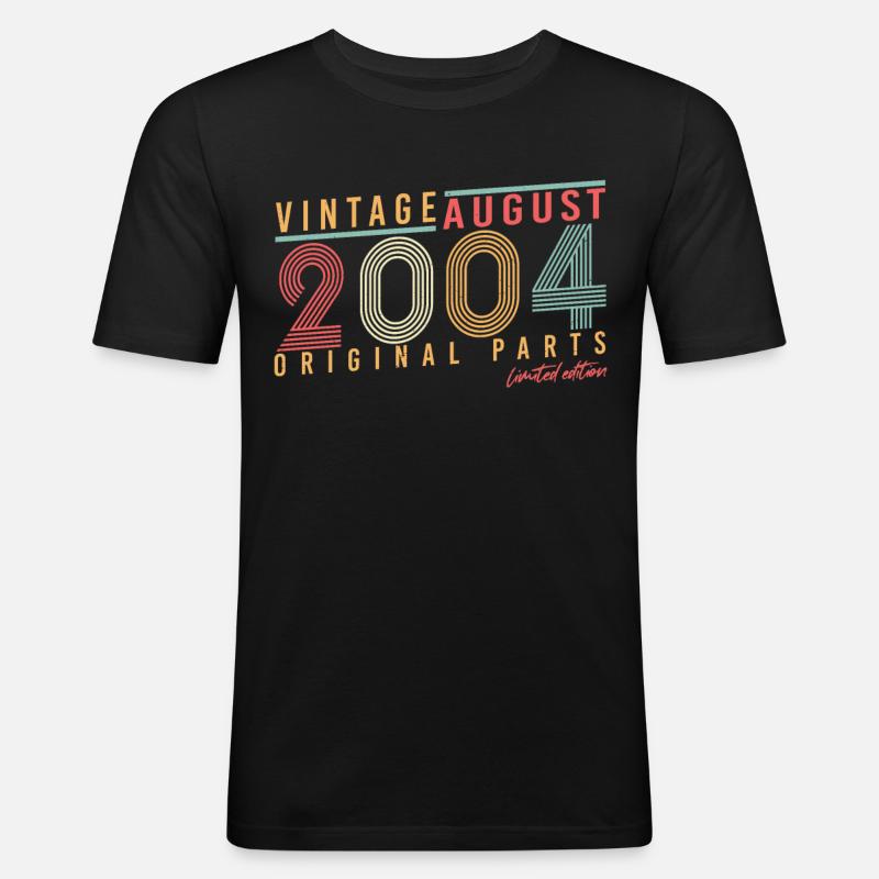 2004 Im August Endlich Volljährig - Männer Slim Fit T-Shirt - Schwarz