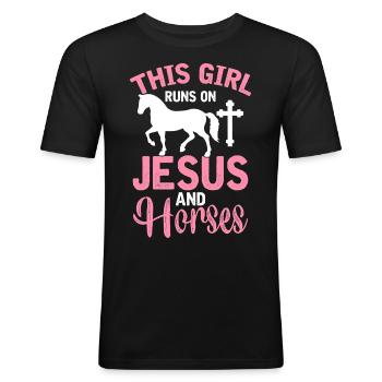 Christian Horse Girl This Girl Runs On Jesus And - Männer Slim Fit T-Shirt - Schwarz - Vorne - Nik (191cm)