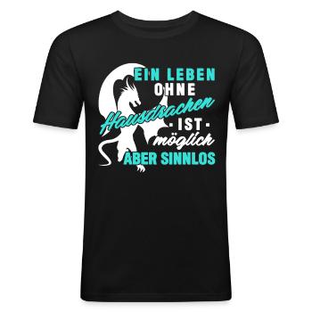 Hausdrache Drachen - lustiger Spruch - Männer Slim Fit T-Shirt - Schwarz - Vorne - Nik (191cm)