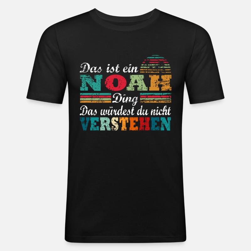 Name Noah - Männer Slim Fit T-Shirt - Schwarz