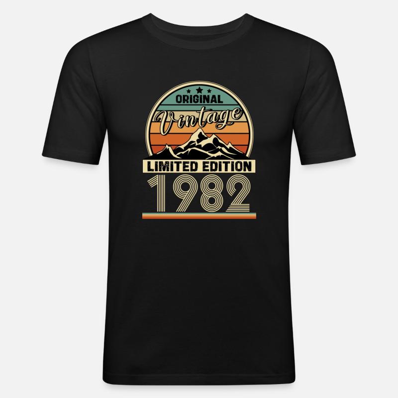 1982 - Männer Slim Fit T-Shirt - Schwarz