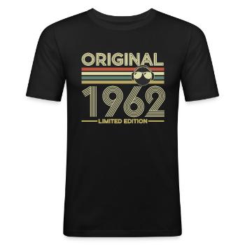 1962 - Männer Slim Fit T-Shirt - Schwarz - Vorne - Nik (191cm)