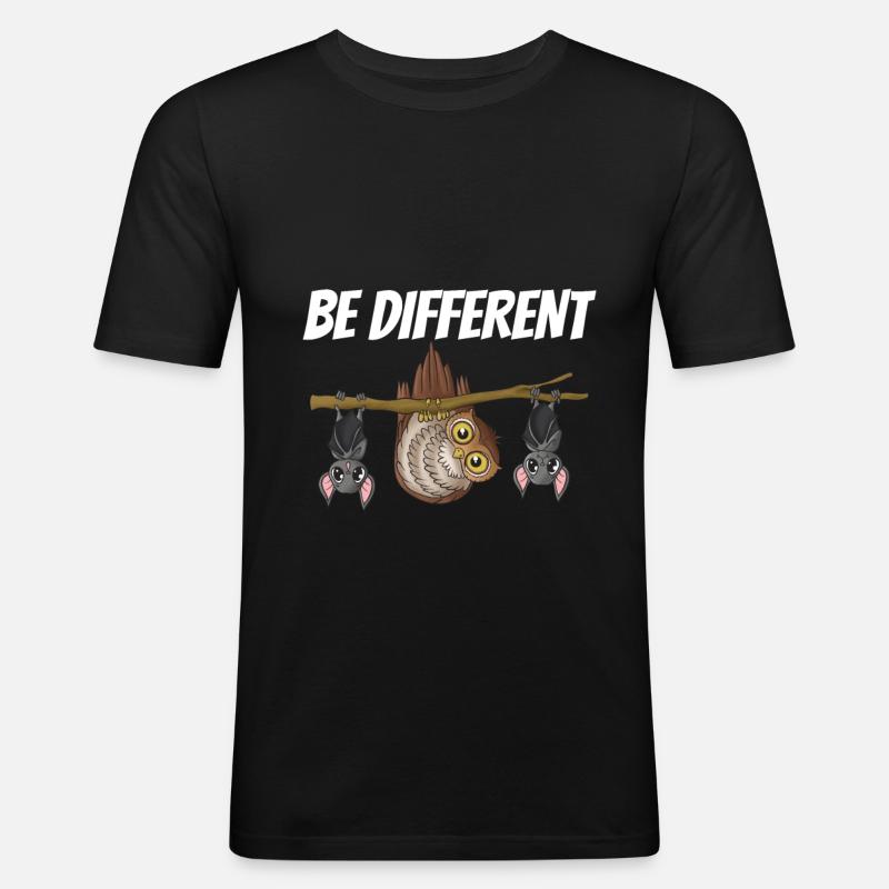 Eulenfledermaus - Männer Slim Fit T-Shirt - Schwarz