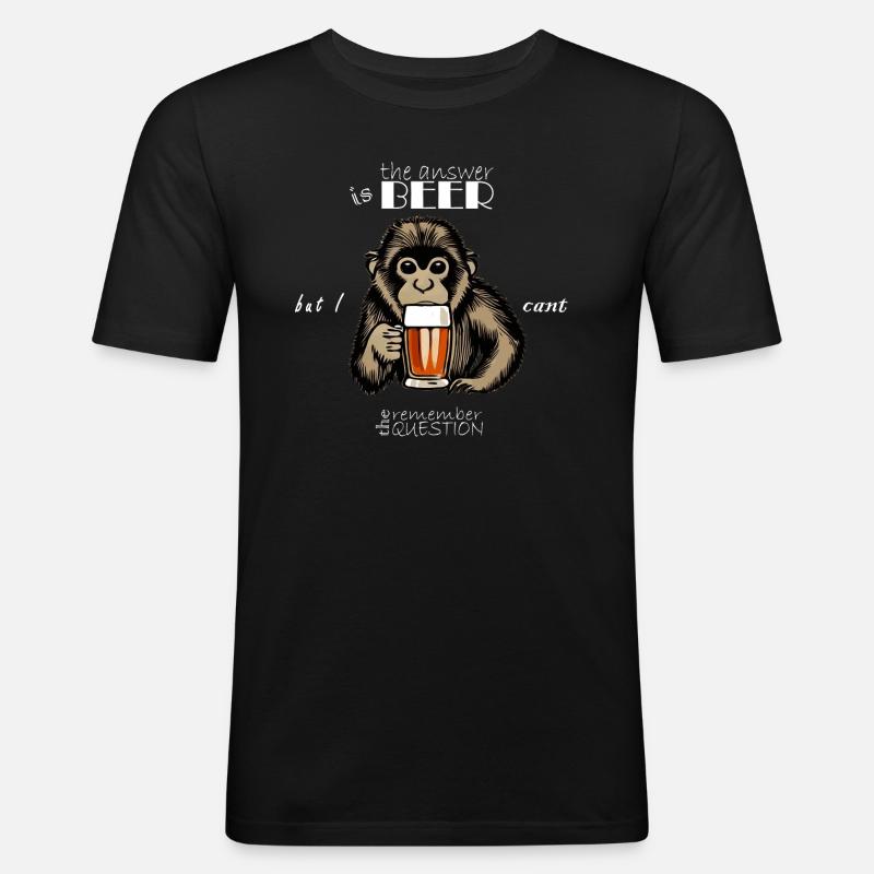 Monkey drinking beer - Männer Slim Fit T-Shirt - Schwarz