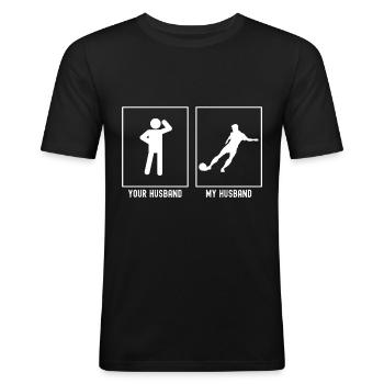 Ihr Ehemann - Mein Ehemann - Fußballkicker Vektor - Männer Slim Fit T-Shirt - Schwarz - Vorne - Nik (191cm)