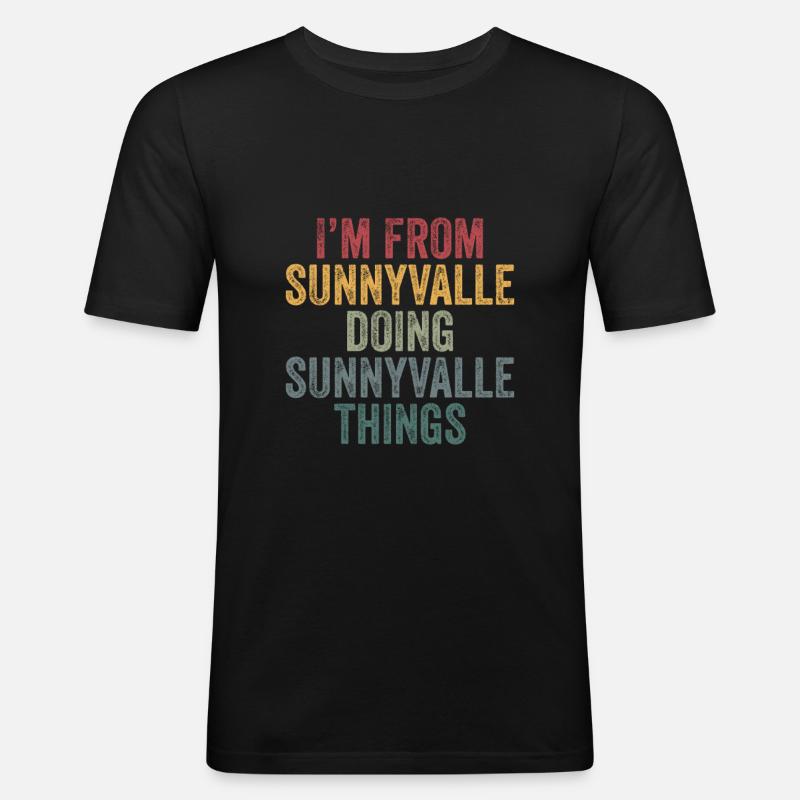 Sunnyvalle things city - Männer Slim Fit T-Shirt - Schwarz