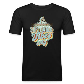 SUPtember Stand up paddling board Stehpaddler - Männer Slim Fit T-Shirt - Schwarz - Vorne - Nik (191cm)