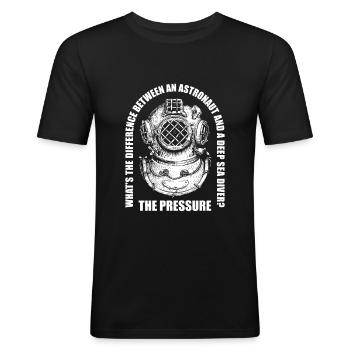 Scuba Tauchen Taucher Tauchsport - Männer Slim Fit T-Shirt - Schwarz - Vorne - Nik (191cm)