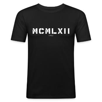 Römische Zahl Geburtsjahr Made in 1962 - Männer Slim Fit T-Shirt - Schwarz - Vorne - Nik (191cm)