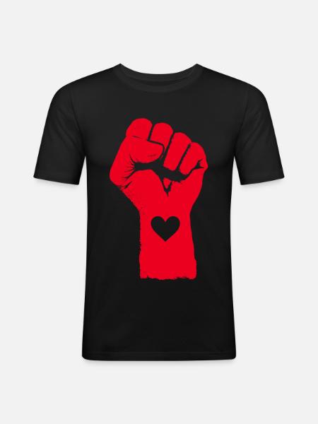Rote Faust mit Herz - Männer Slim Fit T-Shirt - Schwarz