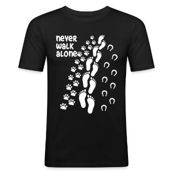 Never Walk Alone - Hund, Mensch, Pferd Gassi gehen - Männer Slim Fit T-Shirt - Schwarz - Vorne - Nik (191cm)