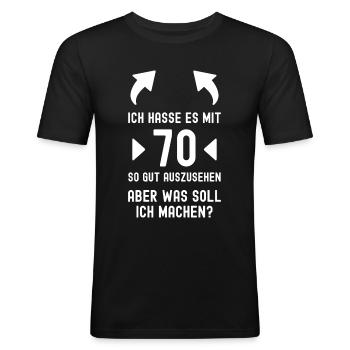 Lustiger Spruch 70. Geburtstag - Männer Slim Fit T-Shirt - Schwarz - Vorne - Nik (191cm)
