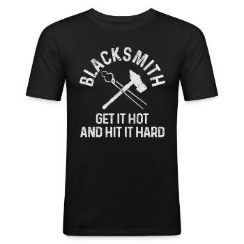 Schmieden Schmied Hufschmied Geschenk - Männer Slim Fit T-Shirt - Schwarz - Vorne - Nik (191cm)