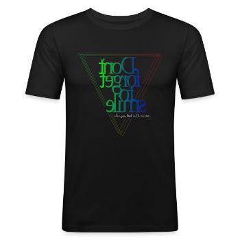 Don't forget to smile - Spiegelverkehrt - Männer Slim Fit T-Shirt - Schwarz - Vorne - Nik (191cm)
