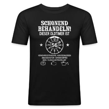 Schonend Behandeln Oldtimer Ist 56 Jahre 56. - Männer Slim Fit T-Shirt - Schwarz - Vorne - Nik (191cm)
