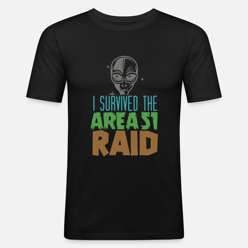 I survived the area 51 raid - Männer Slim Fit T-Shirt - Schwarz