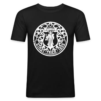 Historischer Kanaldeckel von Trier 1899 weiss - Männer Slim Fit T-Shirt - Schwarz - Vorne - Nik (191cm)