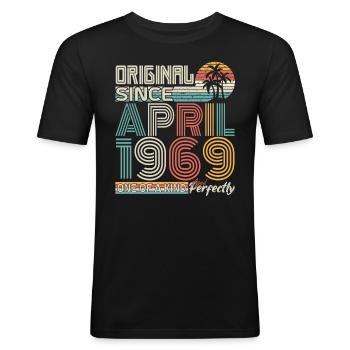 April 1969 jubileum April 1969 gift 1969 - Mannen slim fit T-shirt - zwart - Voor - Nik (191cm)