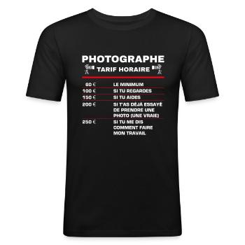 Photographe Tarif Horaire - T-shirt près du corps Homme - noir - Devant - Nik (191cm)