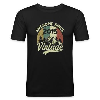 Jahrgang 2015 Geburtstagsgeschenk 2015 - Männer Slim Fit T-Shirt - Schwarz - Vorne - Nik (191cm)