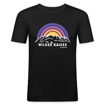 Wilder Kaiser Tirol Kitzbühel Österreich Wandern - Männer Slim Fit T-Shirt - Schwarz - Vorne - Nik (191cm)