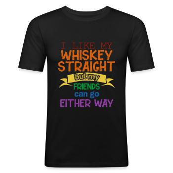J'aime mon whisky hétéro - gay - T-shirt près du corps Homme - noir - Devant - Nik (191cm)
