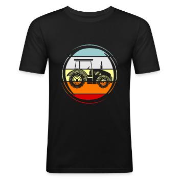 Traktor - Männer Slim Fit T-Shirt - Schwarz - Vorne - Nik (191cm)