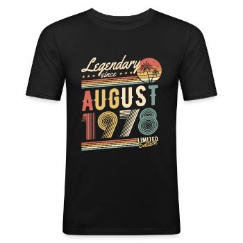 Legendary Since August 1978 Limited Edition - Männer Slim Fit T-Shirt - Schwarz - Vorne - Nik (191cm)