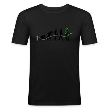 evolution_feuerwehrmann_032015_a_3c - Männer Slim Fit T-Shirt - Schwarz - Vorne - Nik (191cm)