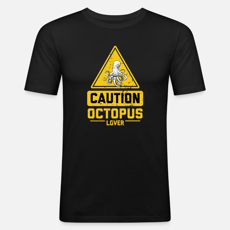 CAUTION Octopus Lover - Männer Slim Fit T-Shirt - Schwarz