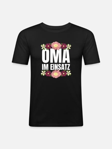 Oma im Einsatz - Männer Slim Fit T-Shirt - Schwarz