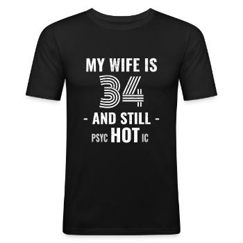 34 ans d’anniversaire Femme Psychotique - T-shirt près du corps Homme - noir - Devant - Nik (191cm)
