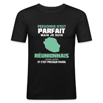 La Réunion Humour citation - T-shirt près du corps Homme - noir - Devant - Nik (191cm)