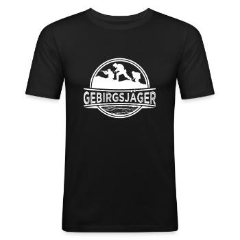 Gebirgsjäger Bataillon Einheit - Männer Slim Fit T-Shirt - Schwarz - Vorne - Nik (191cm)