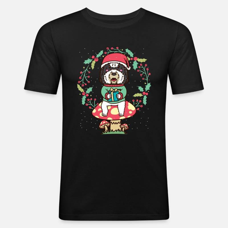 Sheepadoodle Hund Auf Pilz Weihnachtskranz - Männer Slim Fit T-Shirt - Schwarz