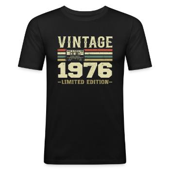 Vintage 1976 Rétro Cadeau D’anniversaire 1976 - T-shirt près du corps Homme - noir - Devant - Nik (191cm)