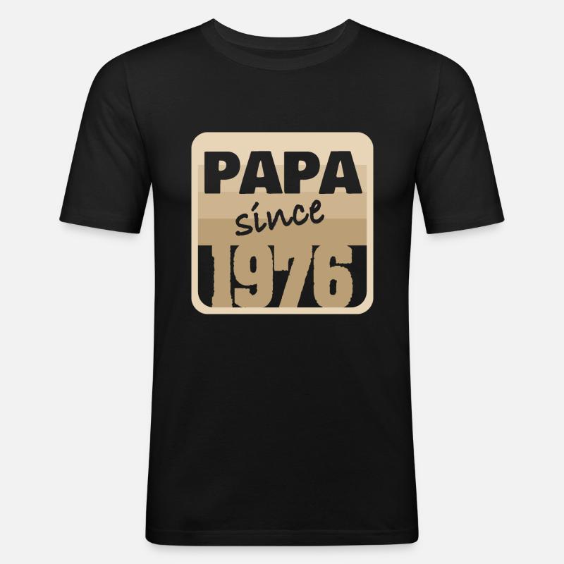 1976 1976 - Männer Slim Fit T-Shirt - Schwarz