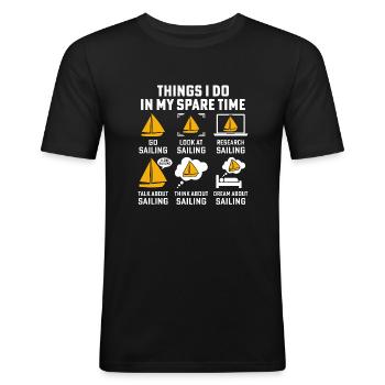Ting jeg gør i min fritid køre sejlads - Herre Slim Fit T-Shirt - sort - Foran - Nik (191cm)