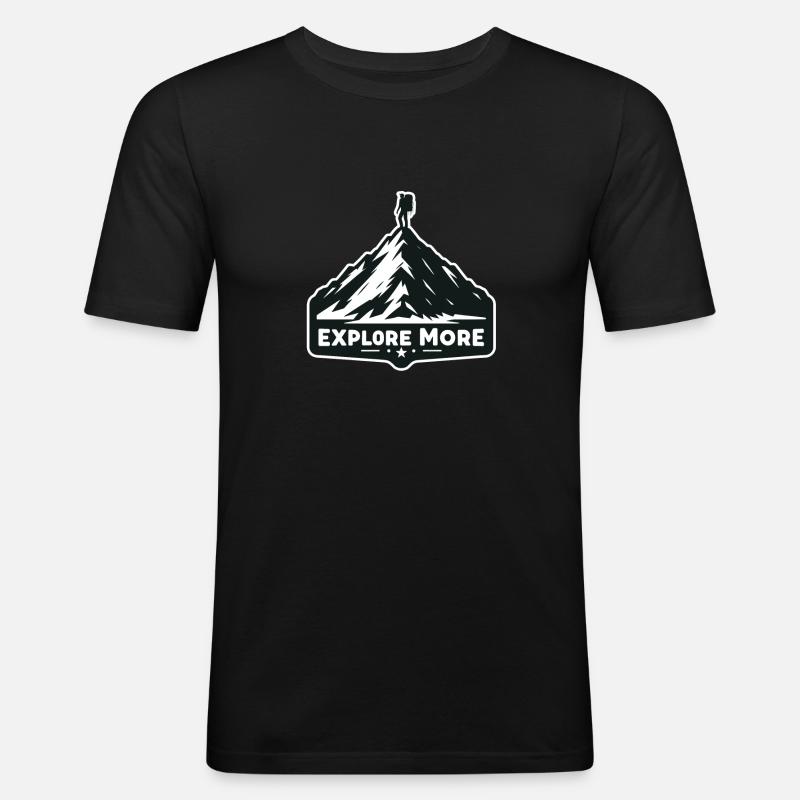 Explore more - Wanderer - Männer Slim Fit T-Shirt - Schwarz