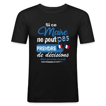Maire de commune - T-shirt près du corps Homme - noir - Devant - Nik (191cm)
