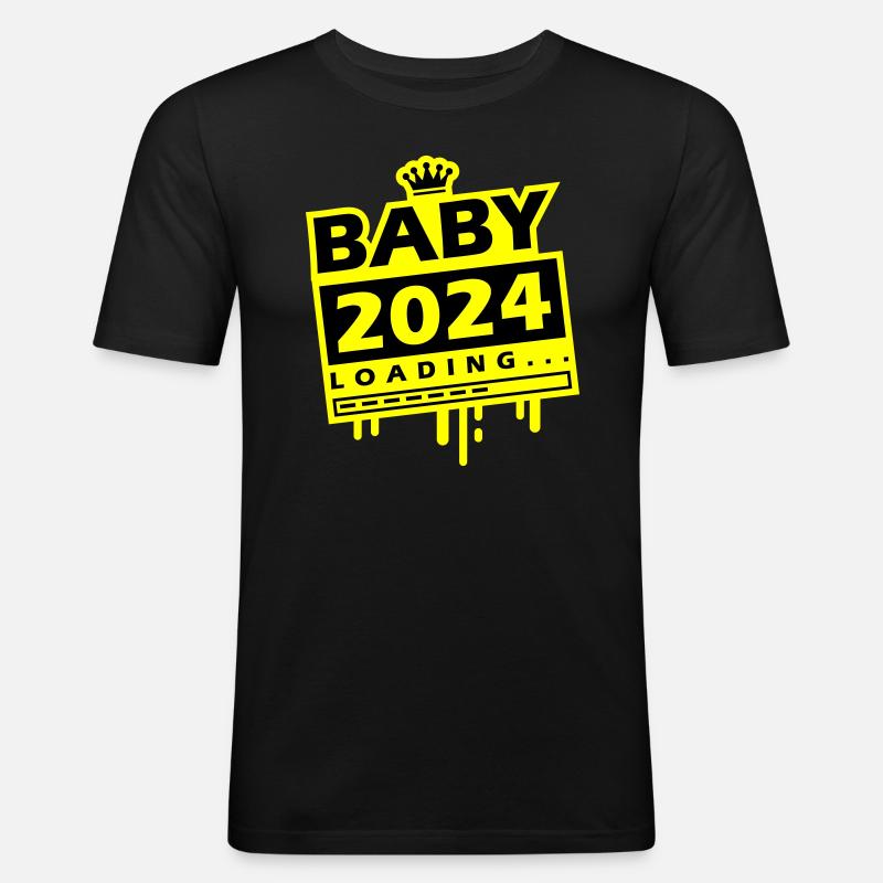Baby 2024 Loading - Männer Slim Fit T-Shirt - Schwarz