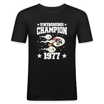 1977 Geburtstag 47 Jahre alt - Männer Slim Fit T-Shirt - Schwarz - Vorne - Nik (191cm)