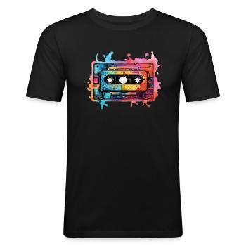 Kassette - Männer Slim Fit T-Shirt - Schwarz - Vorne - Nik (191cm)