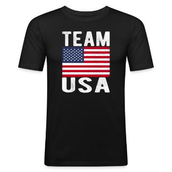 Drapeau de cerf - T-shirt près du corps Homme - noir - Devant - Nik (191cm)