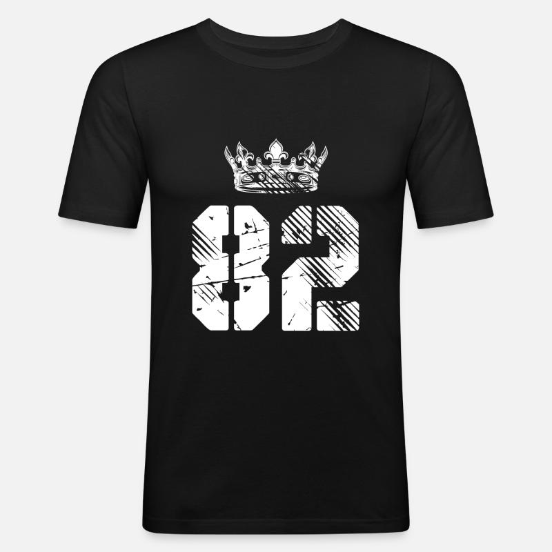 82 Zahl Krone - Männer Slim Fit T-Shirt - Schwarz
