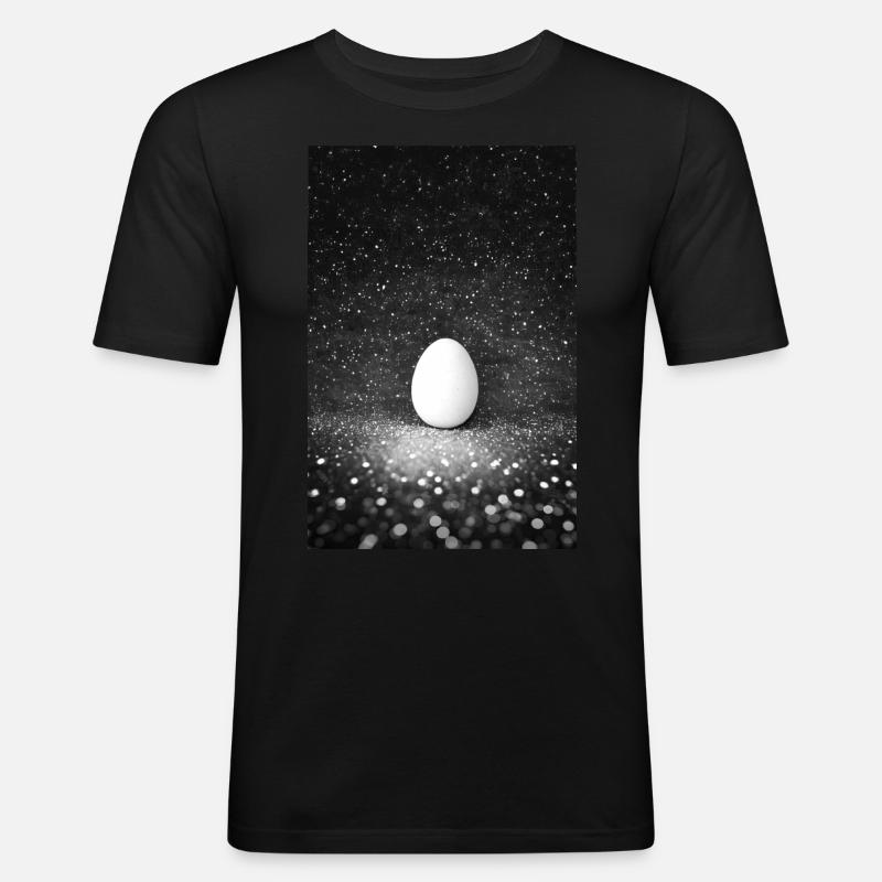 Kosmisches Ei - Männer Slim Fit T-Shirt - Schwarz