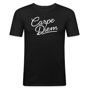 Carpe Diem - T-shirt près du corps Homme - noir - Devant - Nik (191cm)