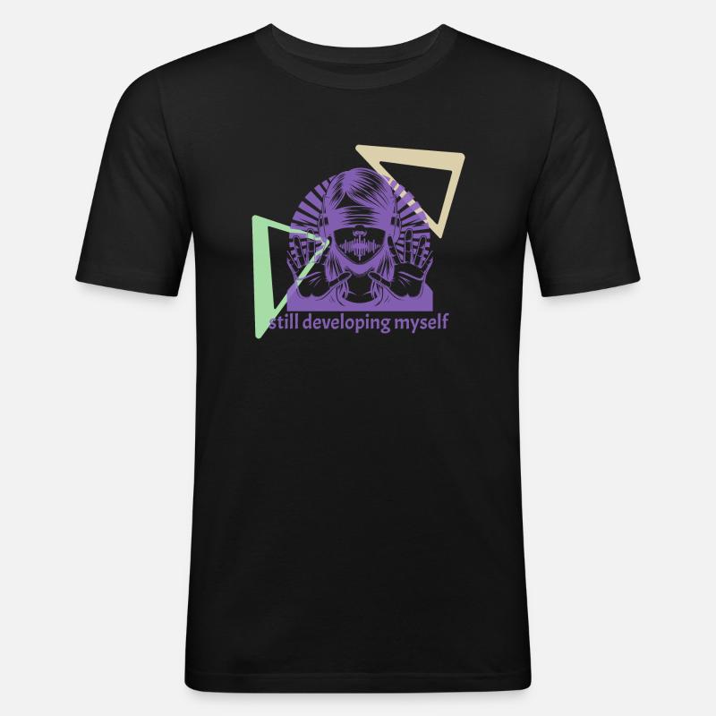developing myself - Männer Slim Fit T-Shirt - Schwarz