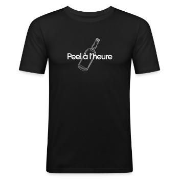 Peel Whisky Pile à l'heure apero - T-shirt près du corps Homme - noir - Devant - Nik (191cm)