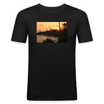 Sonnenuntergang an der kalifornischen Küste - Männer Slim Fit T-Shirt - Schwarz - Vorne - Nik (191cm)